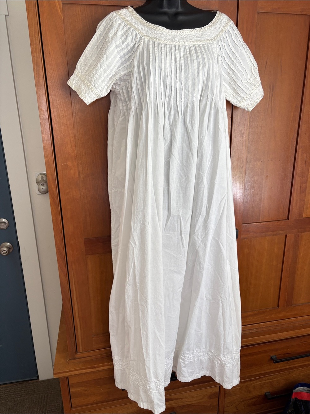 VTG Past Times Oxford Victorian Style Nightgown